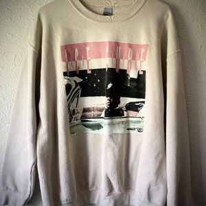 ICE CUBE womens crewneck sweatshirt size LARGE